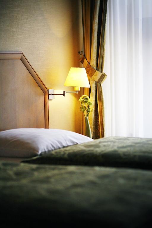 Hotel Zorza Namyslow Room photo
